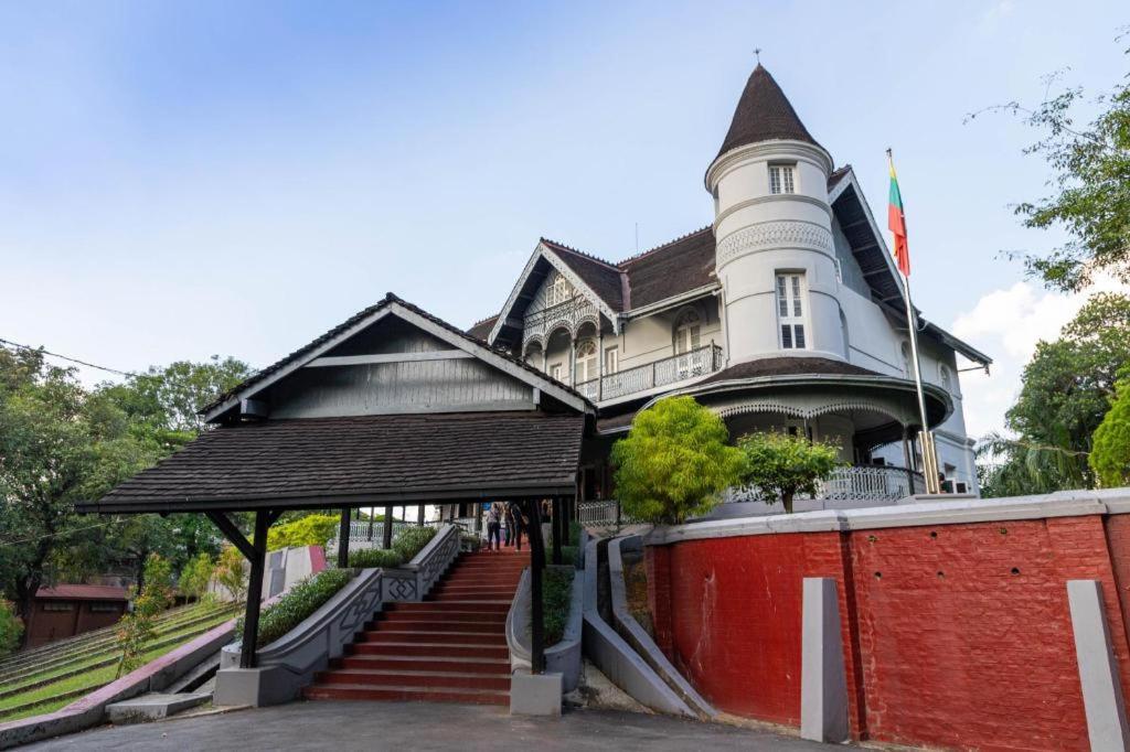 Asian Smile Hotel Янгон Екстер'єр фото