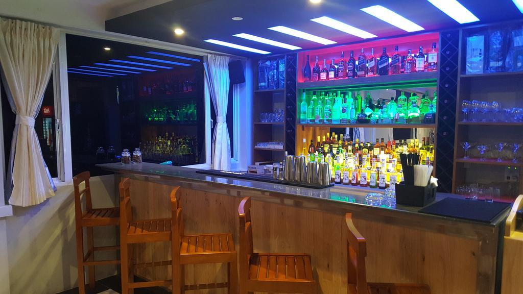 Asian Smile Hotel Янгон Екстер'єр фото