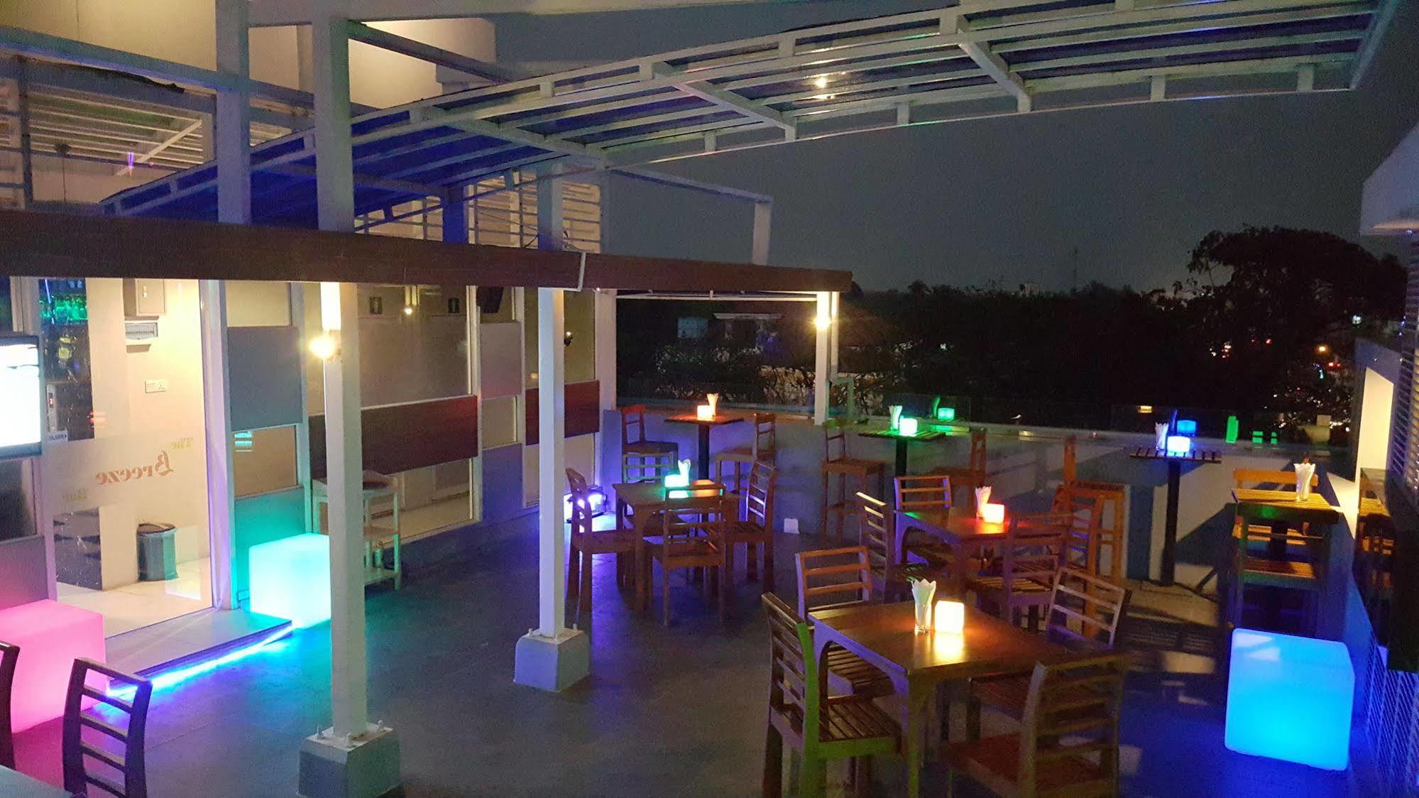 Asian Smile Hotel Янгон Екстер'єр фото